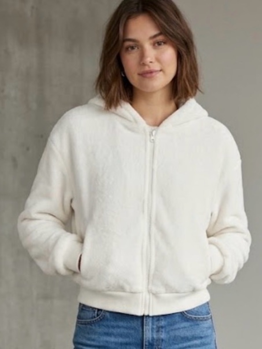 Weekend Edition Womens White Plush Cropped Zip Up Hoodie Medium